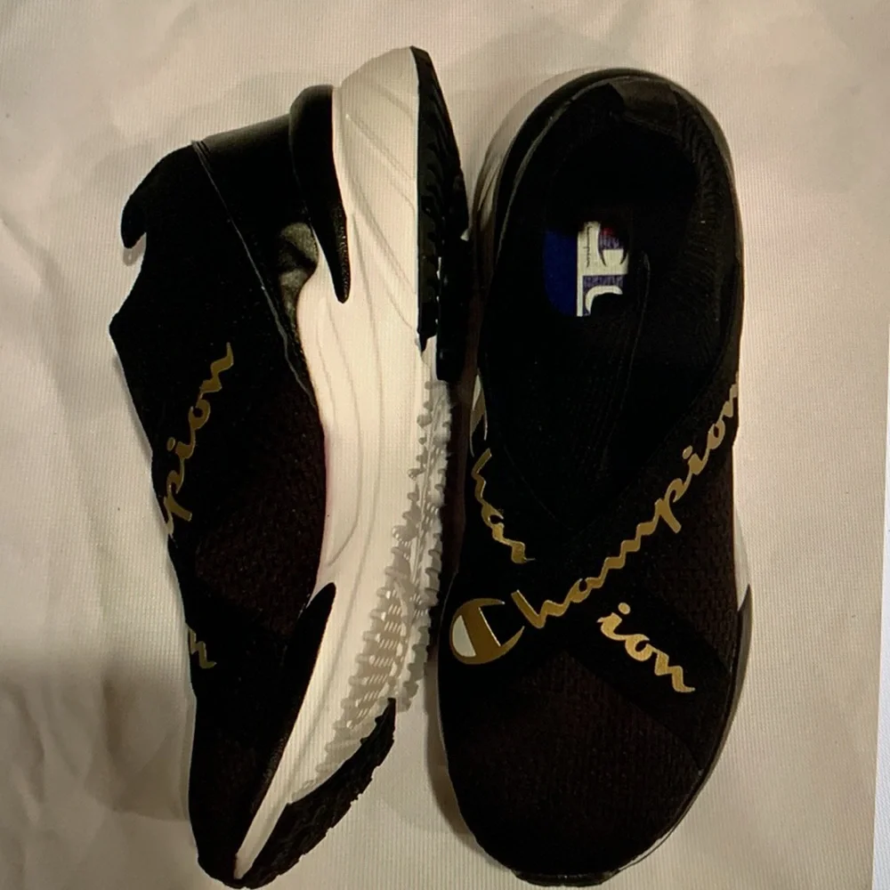 Champion Black and Gold Slip-On Sneakers Sleek Design, size 7